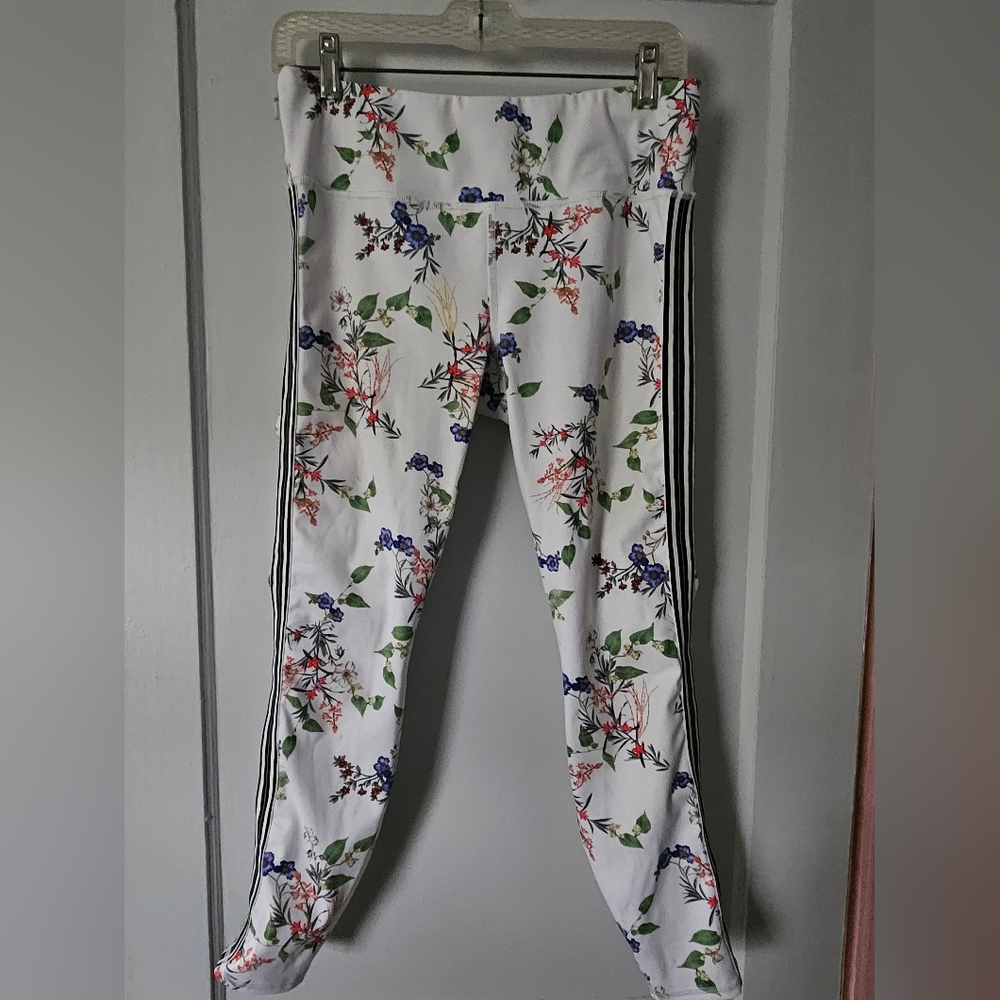 Athleta garden print leggings sz M